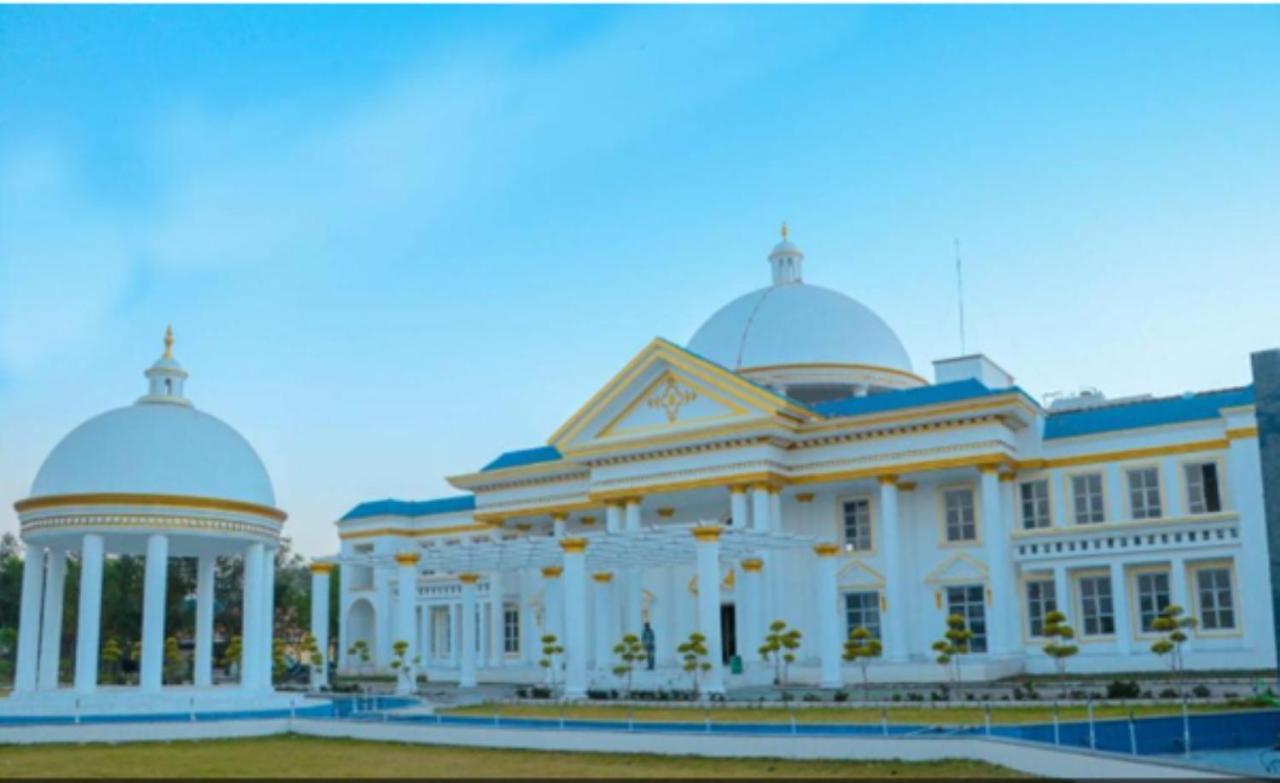 The Royal Palace Dewas Luaran gambar